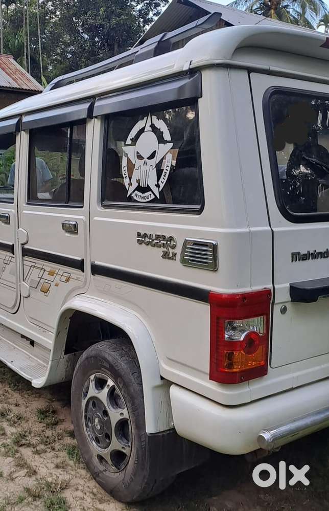 Mahindra Bolero 2015 Diesel Well Maintained