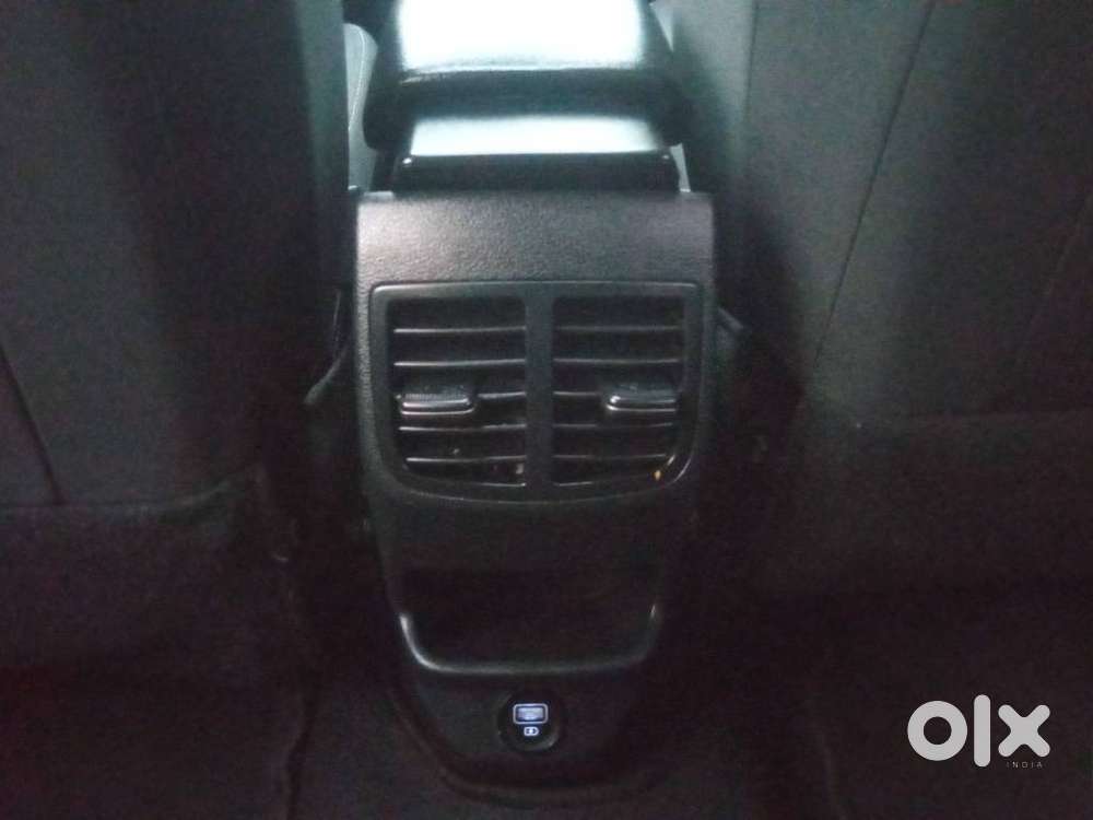 Hyundai New I20 1.2 Asta (o) Mt, 2022, Petrol