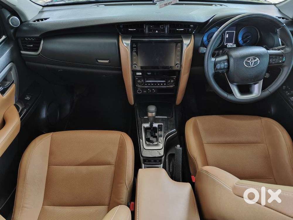 Toyota Fortuner [2021-ongoing] 2.8 2wd Diesel At, 2024, Diesel