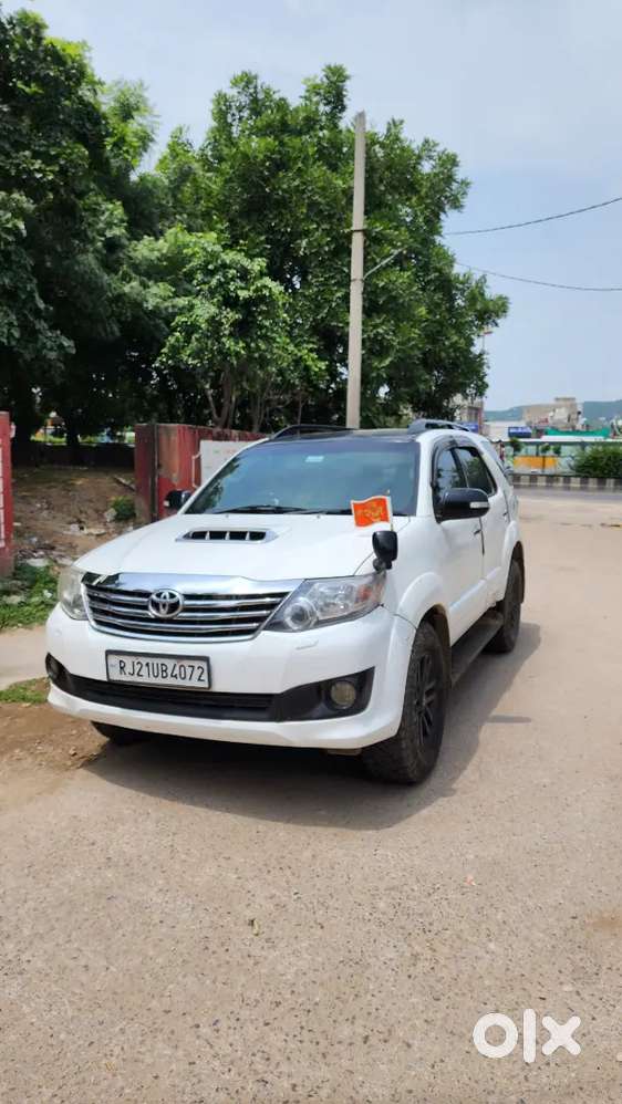 Toyota Fortuner 2013 4x2 Manual