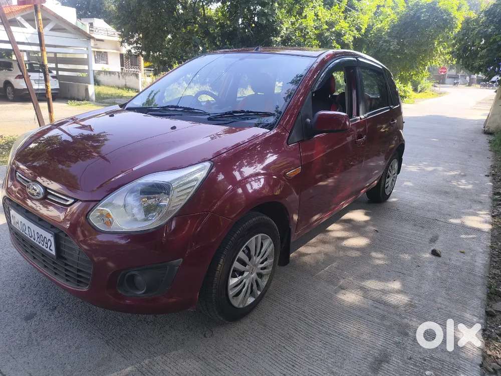 Ford Figo Zxi Petrol 2014