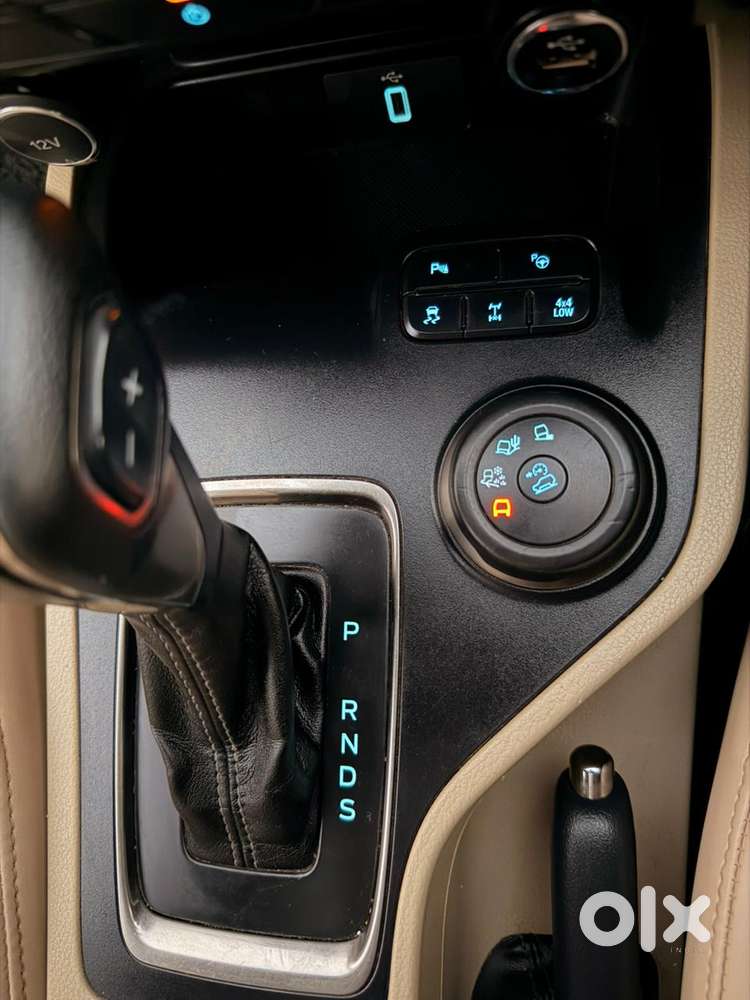 Ford Endeavour Titanium Plus 4x4, 2021, Diesel