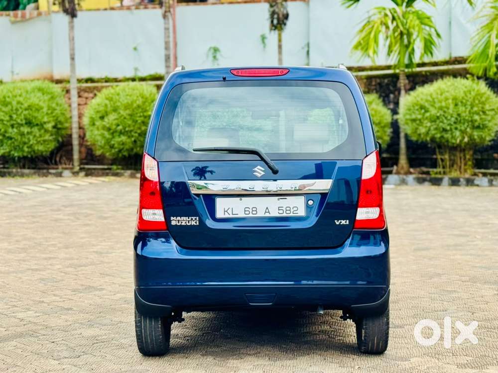 Maruti Suzuki Wagon R Vxi 1.0, 2018, Petrol