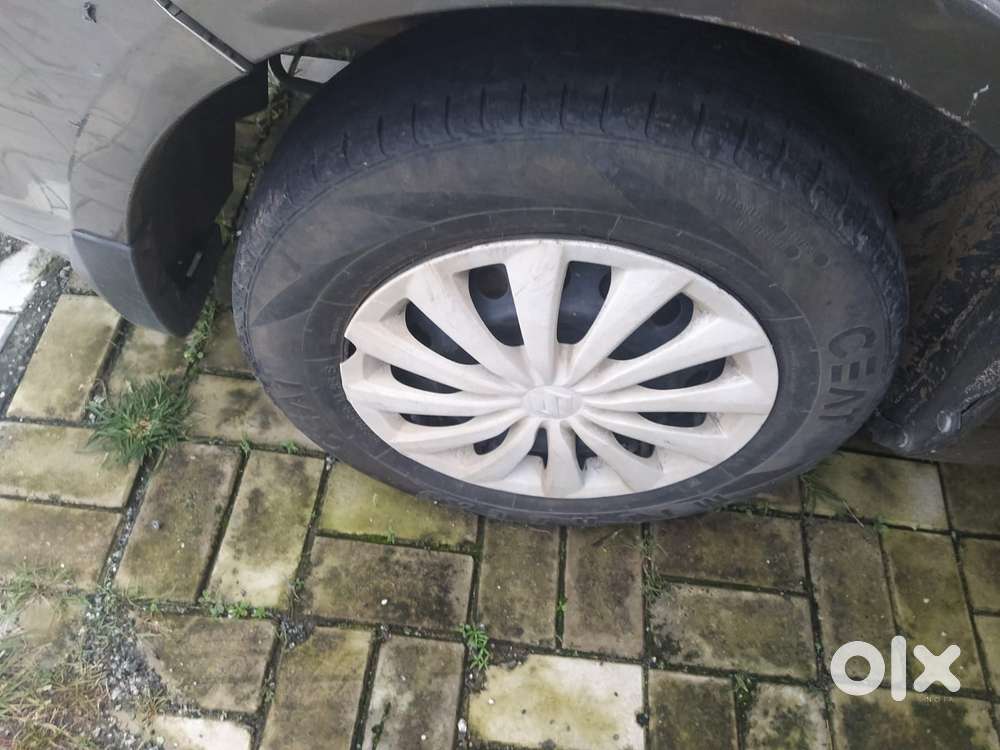 Maruti Suzuki Swift Dzire Vxi(o) Mt, 2015, Petrol