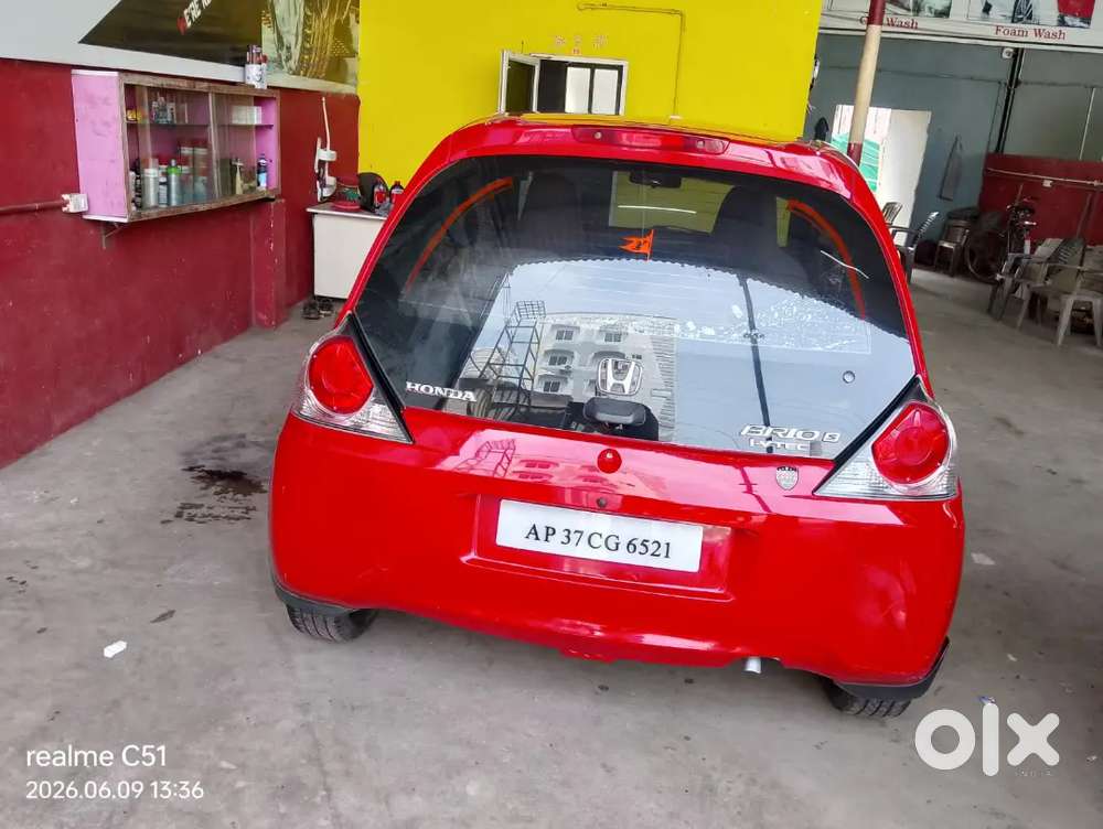 Honda Brio 2015 Petrol Well Maintained