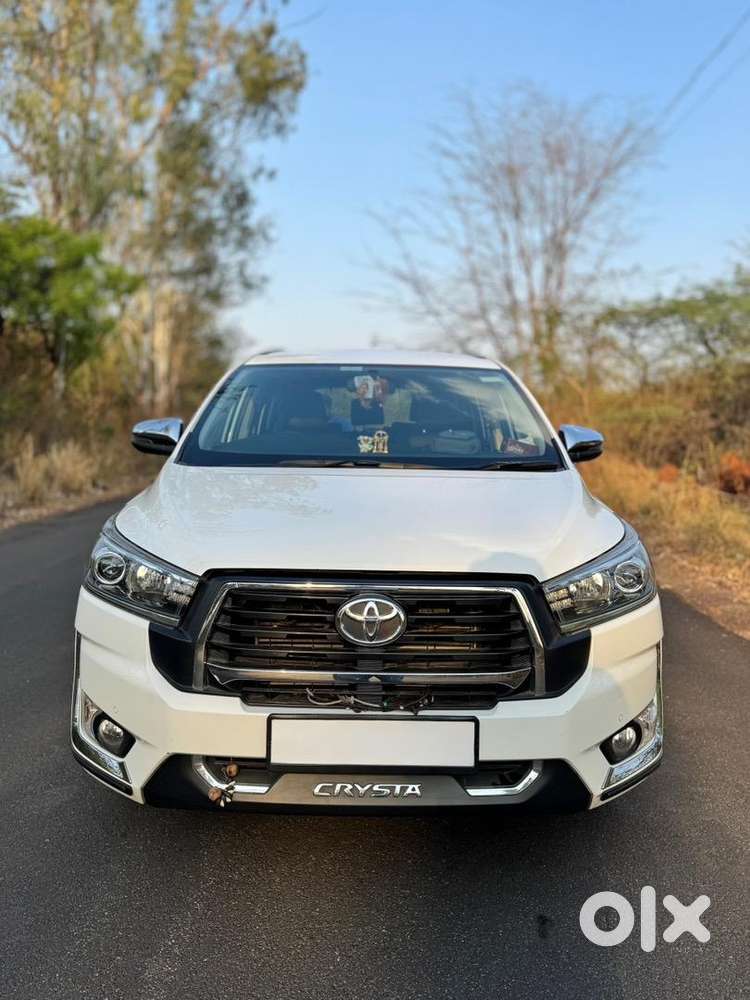 Toyota Innova Crysta 2024 Diesel Well Maintained