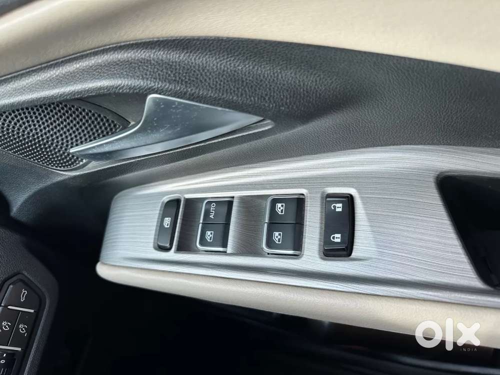 Mg Hector, 2023, Petrol