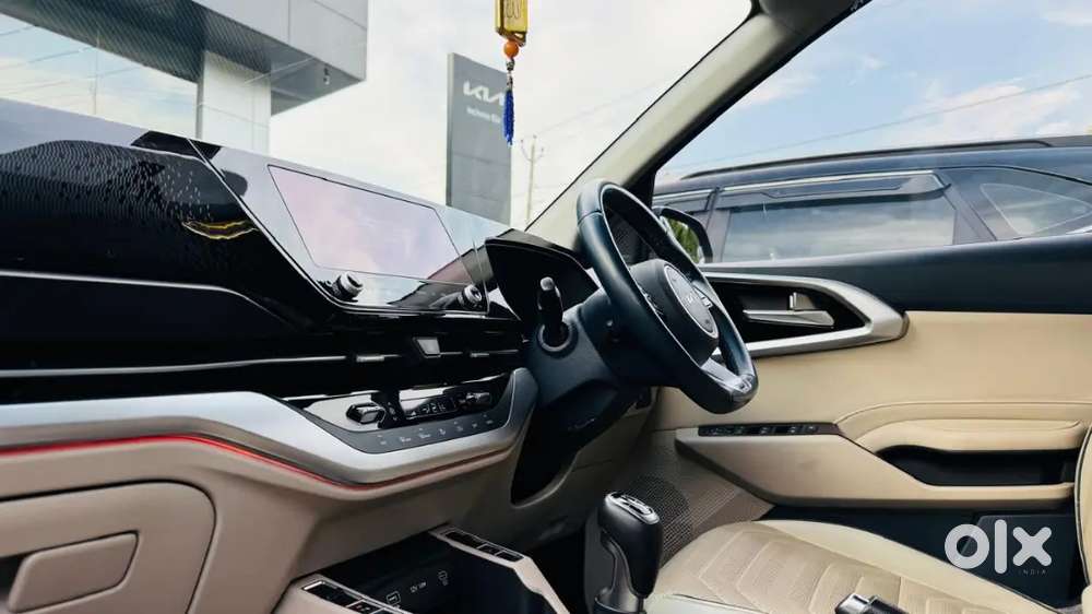 Kia Carens 2022 Diesel 70500 Km Driven