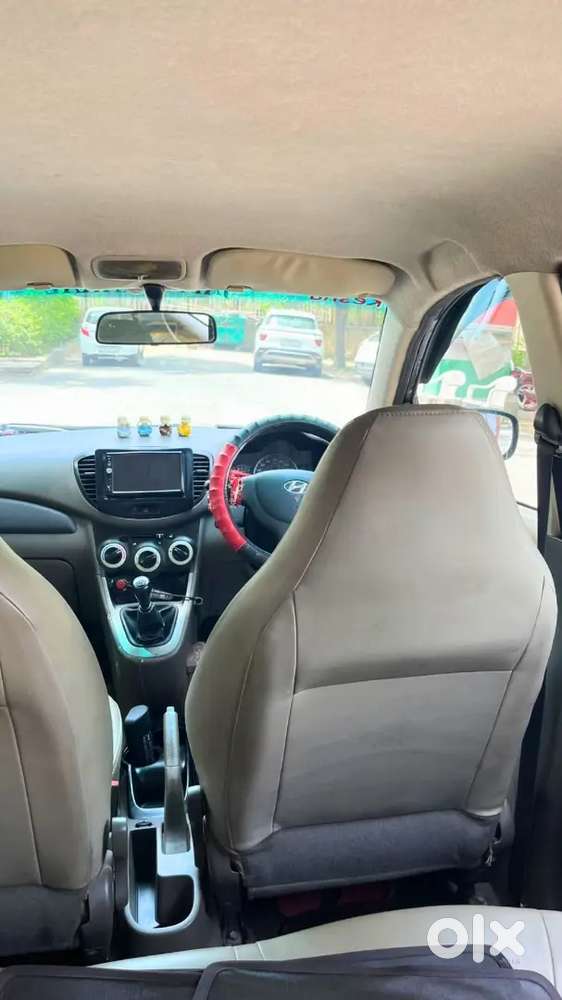 Hyundai I10 2012 Petrol+cng On Paper, 98730 Km Driven