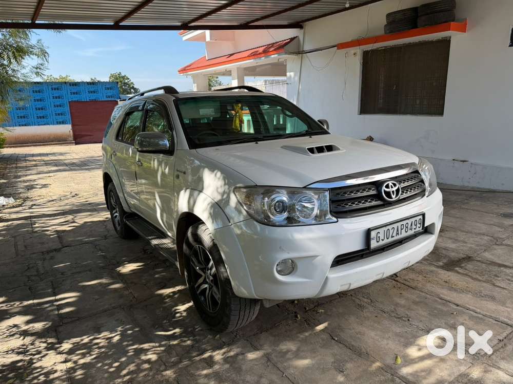 Toyota Fortuner Diesel 2010