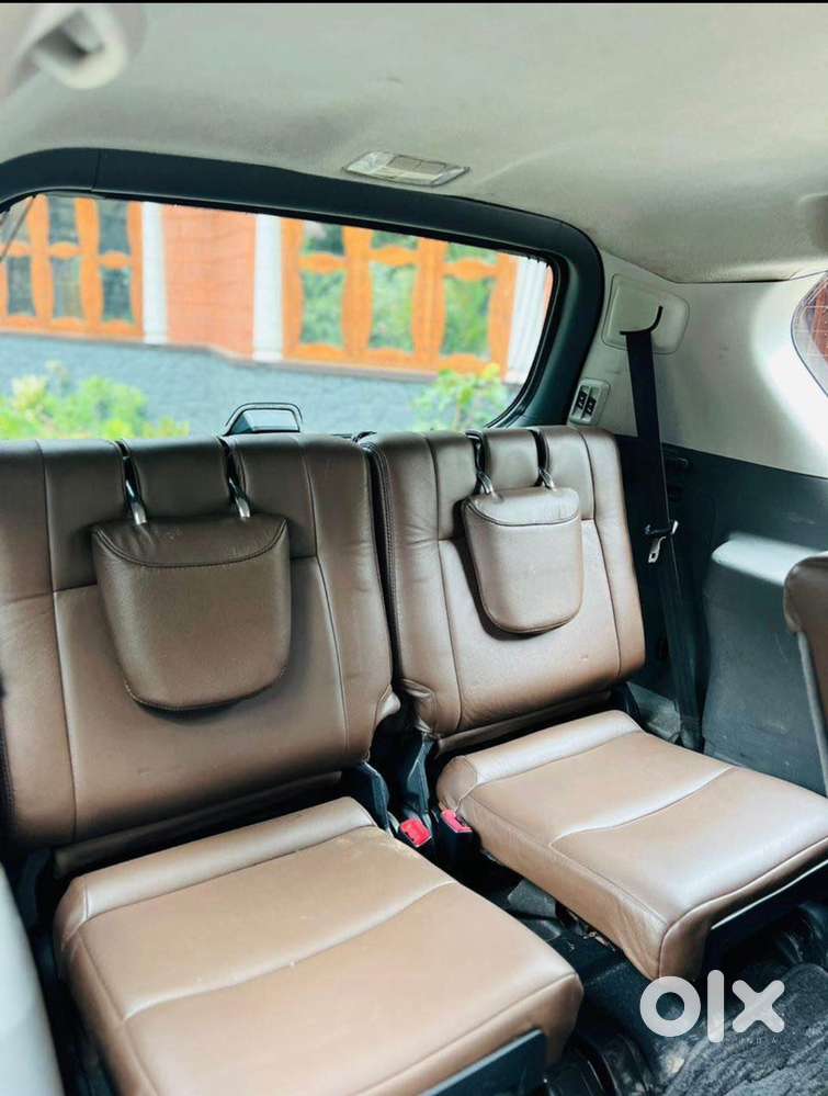 Lexus-facelifted Toyota Land Cruiser Prado 3.0 Vx L (2010) - Kl Reg