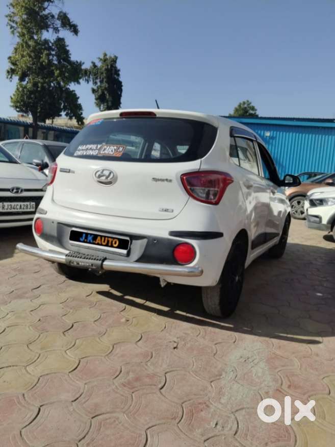 Hyundai Grand I10 Sportz O 1.2, 2017, Petrol