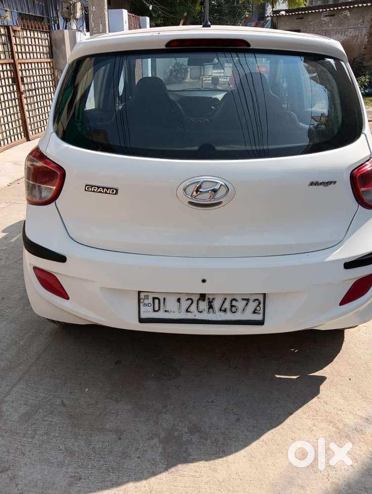 Hyundai Grand I10 Magna At, 2016, Petrol