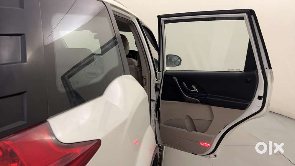 Mahindra Xuv500 W8 At, 2017, Diesel