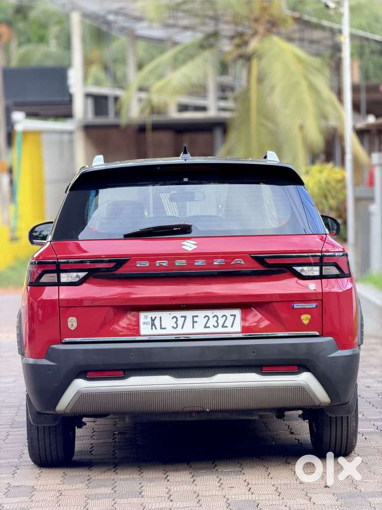 Maruti Suzuki Brezza 1.5 Zxi Smart Hybrid Dual Tone, 2023, Petrol
