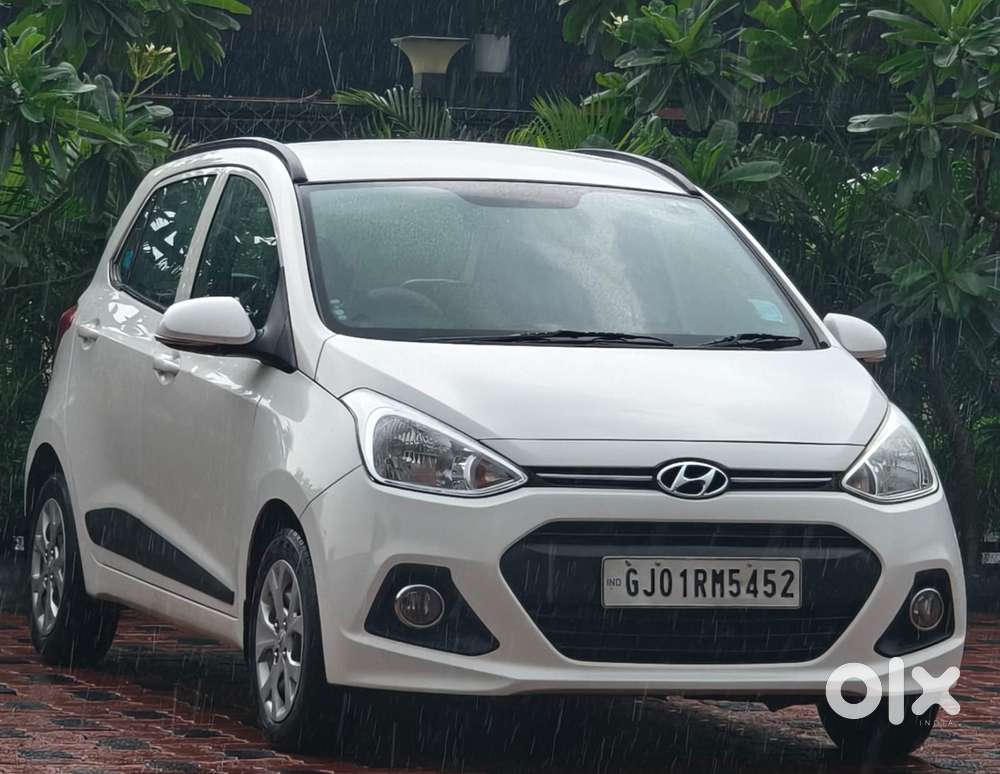Hyundai Grand I10 [ ] 1.2 Kappa Vtvt Sportz, 2015, Petrol