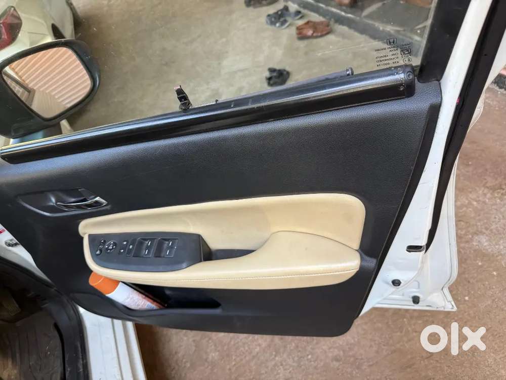 2022 Honda City 5th Gen Zx Cvt I Vtec - 52km Only