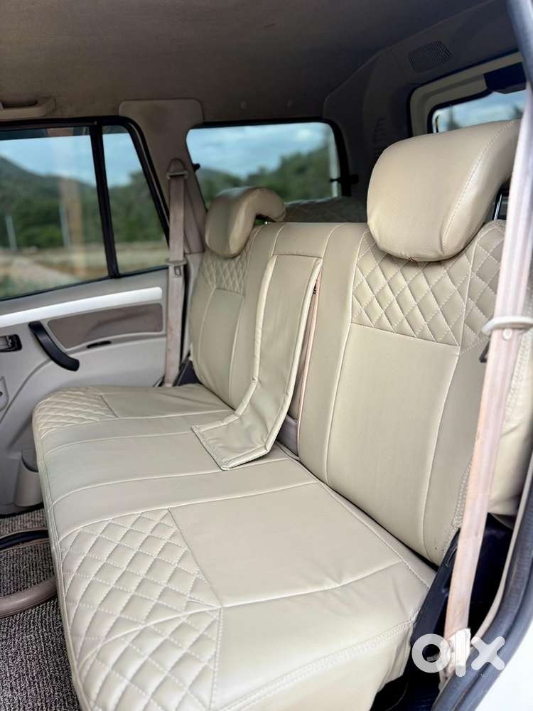 Mahindra Scorpio S10