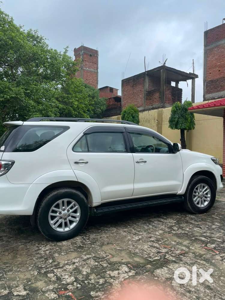Toyota Fortuner Diesel Manual 2014