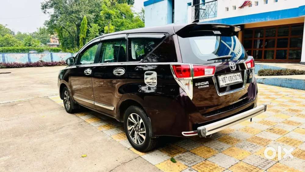 Toyota Innova Crysta 2.4 G Mt 7 Str, 2021, Diesel