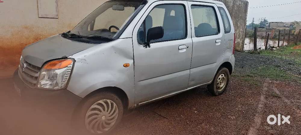 Selling My Wagnor Because I Want To Buy New Car