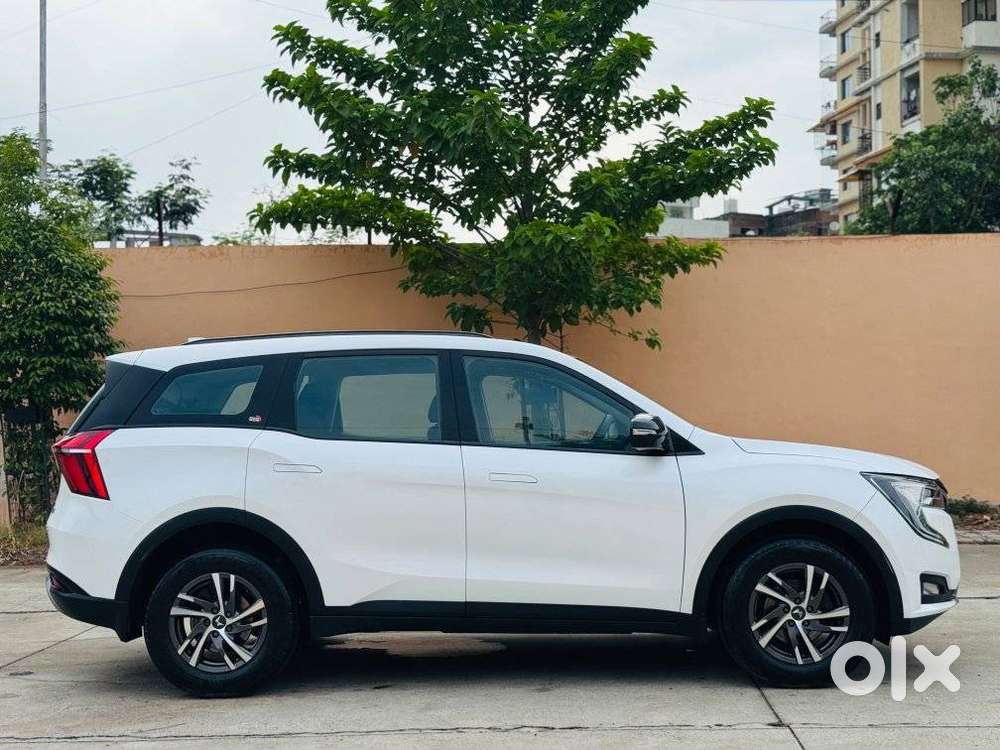 Mahindra Xuv700 2.2 Ax 5 Diesel At 7 Str, 2023, Diesel