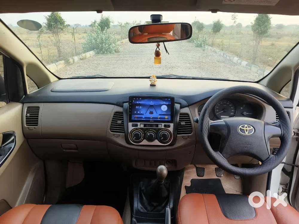Toyota Innova 2015 Diesel 165784 Km Driven