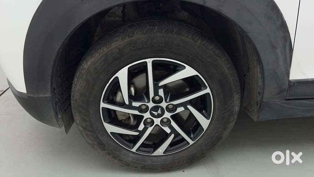 Mahindra Xuv 3xo Ax5 Ds Mt, 2024, Diesel