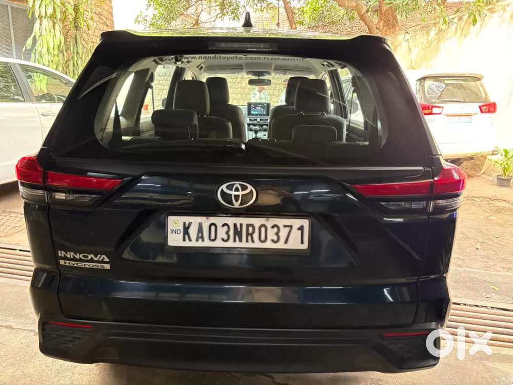 Toyota Innova Hycross 2.0 Gx 7 Str, 2023, Petrol
