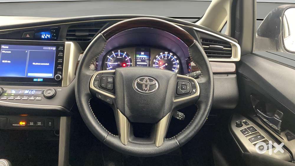 Toyota Innova Crysta [2020-ongoing] 2.7 Vx 7 Str, 2022, Petrol