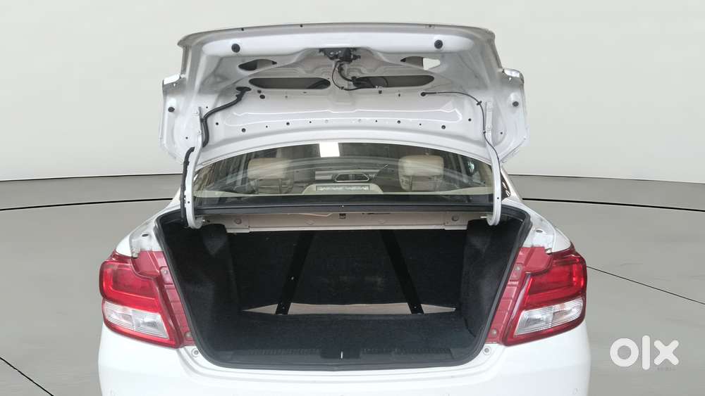 Maruti Suzuki Dzire Zxi Ags, 2022, Petrol