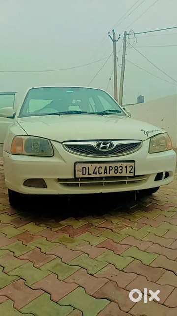 Hyundai accent deals 12