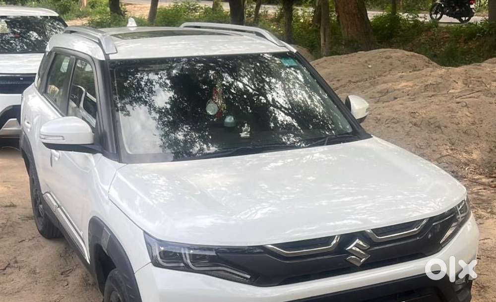 Maruti Suzuki Brezza November 2024 Petrol 37000 Km Driven
