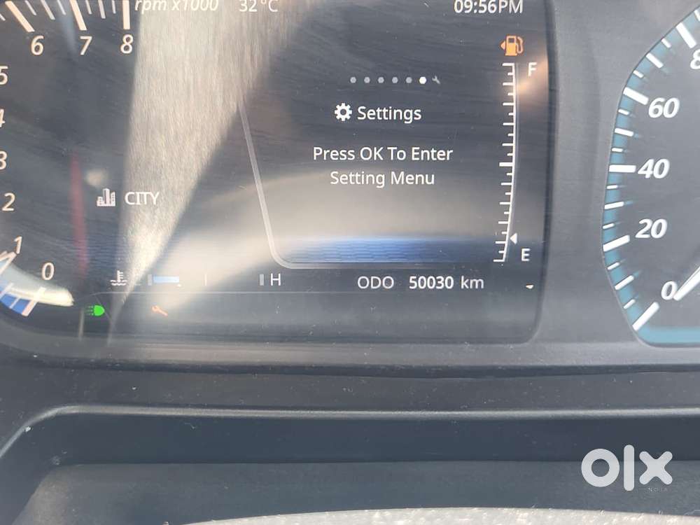 Tata Punch Pure, 2022, Petrol
