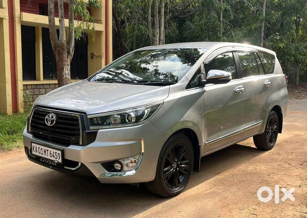 Toyota Innova Crysta 2019