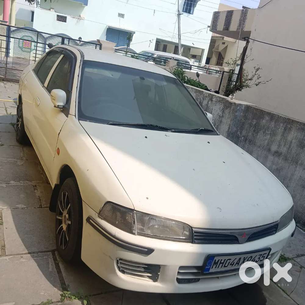 Mitsubishi Lancer 2000