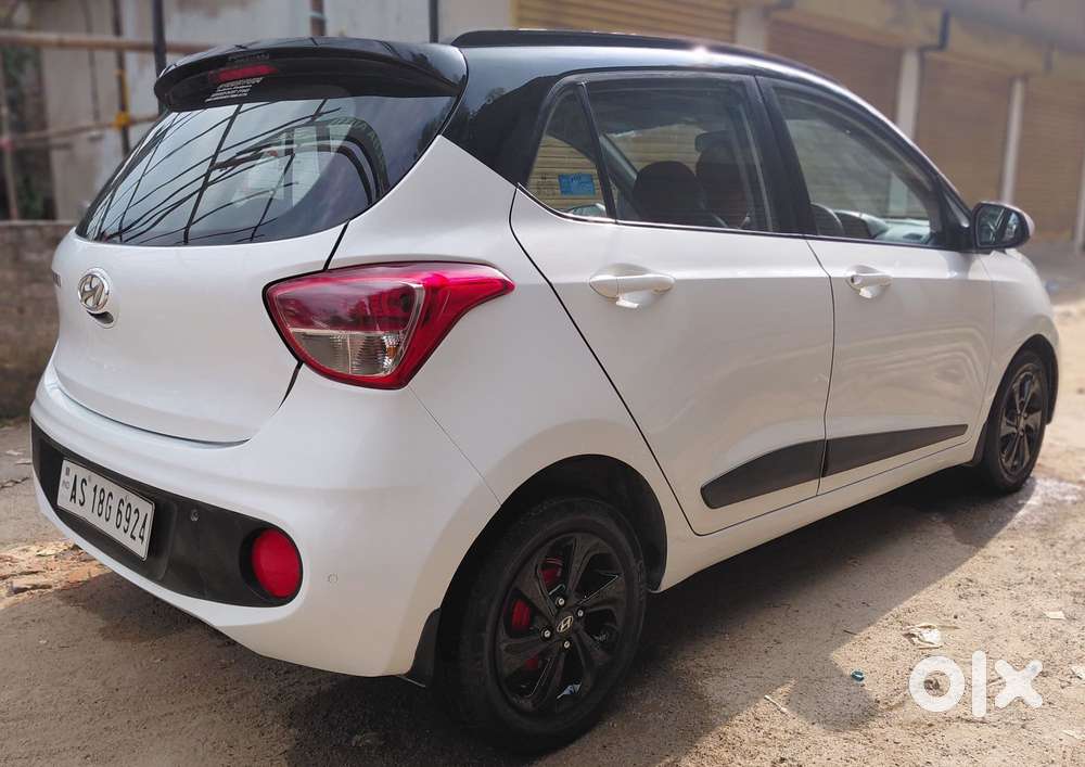 Hyundai Grand I10 1.2 Kappa Sportz Dual Tone, 2019, Petrol