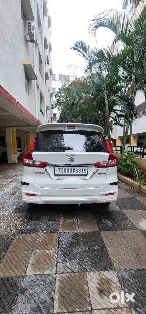 Maruti Suzuki Ertiga Zxi 2022