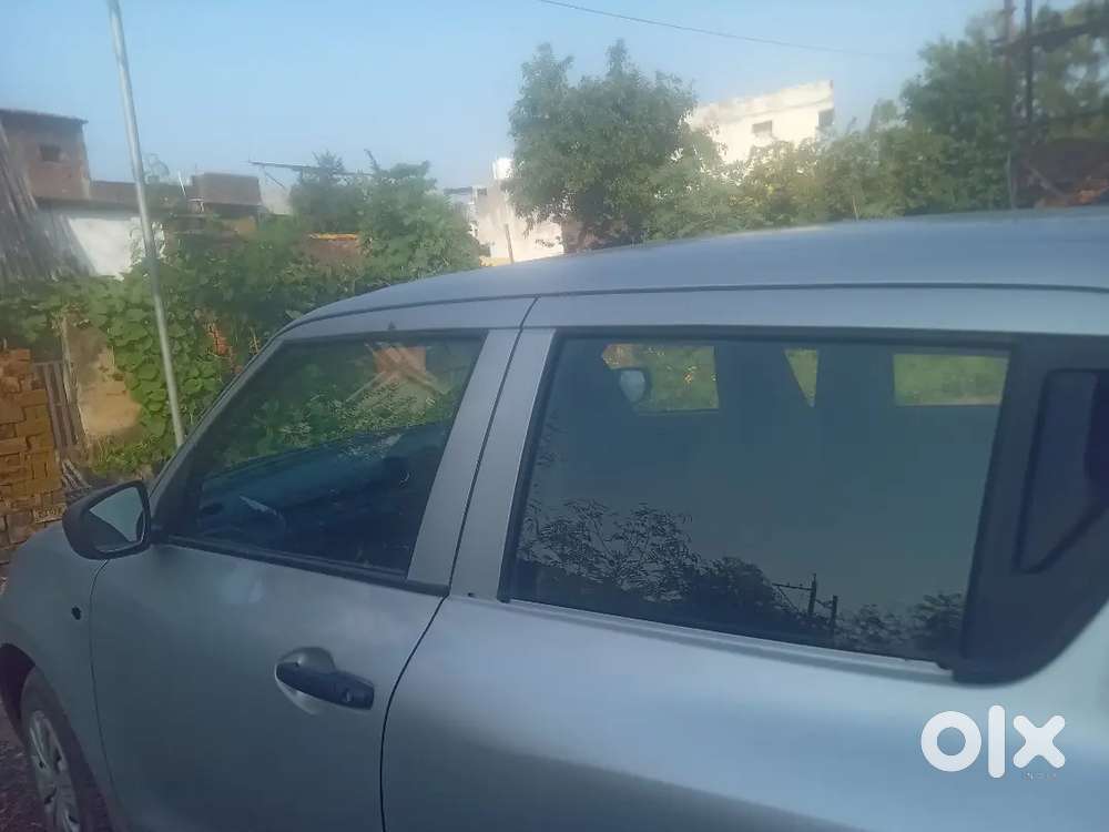 Maruti Suzuki Swift Lxi 2018