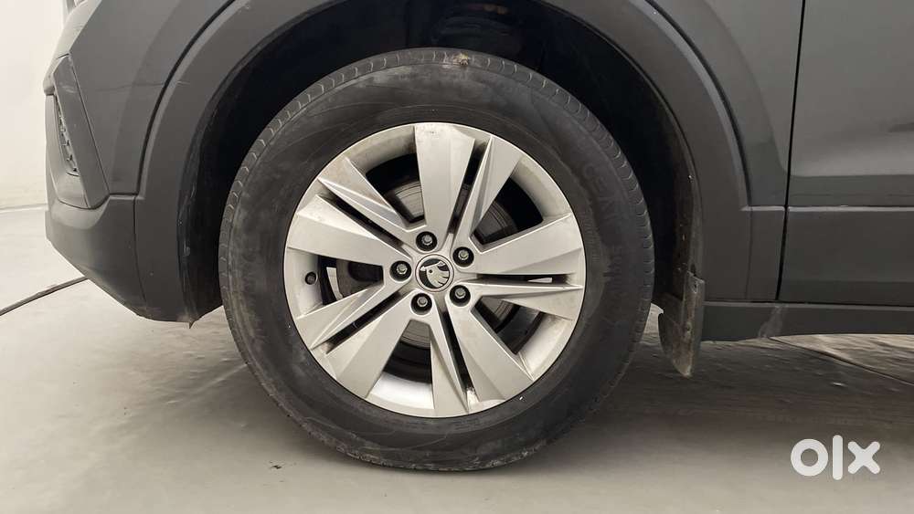 Skoda Kushaq Ambition 1.0l Tsi Mt, 2023, Petrol