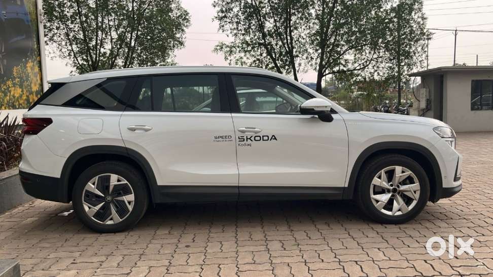 Skoda Kodiaq 2.0 L&k Tsi Dsg, 2025, Petrol