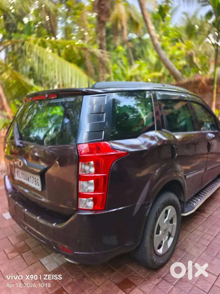 Mahindra Xuv500 2015 Diesel 160000 Km Driven