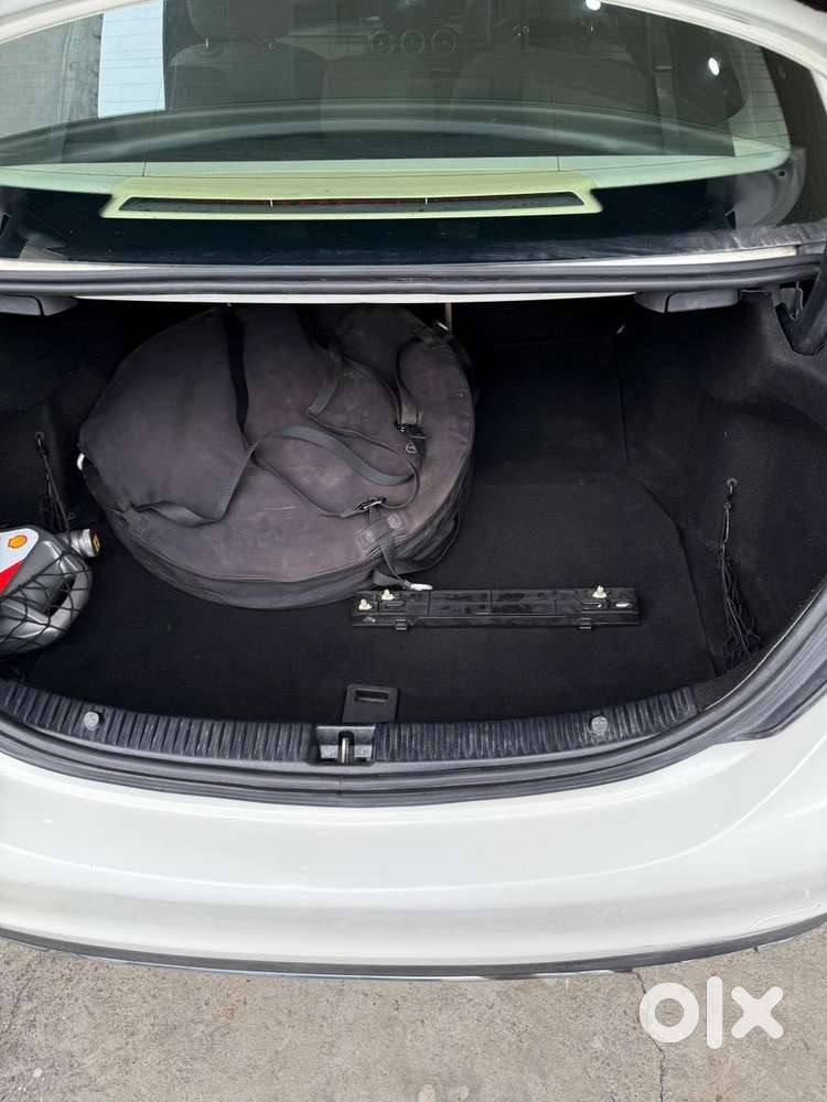 Mercedes-benz C-class 2015 Diesel 106000 Km Driven