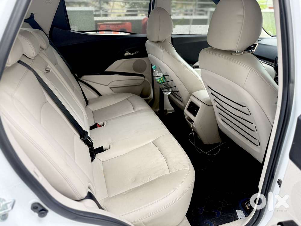 Mahindra Xuv400 Ev El Fast Charger Dt, 2024, Electric