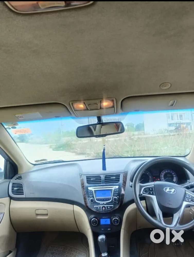 Hyundai Verna Crdi 2011 Manual Diesel