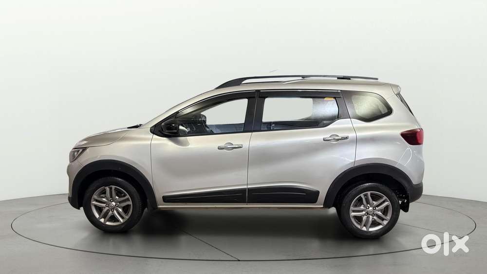 Renault Triber Rxz Easy-r Amt, 2023, Petrol