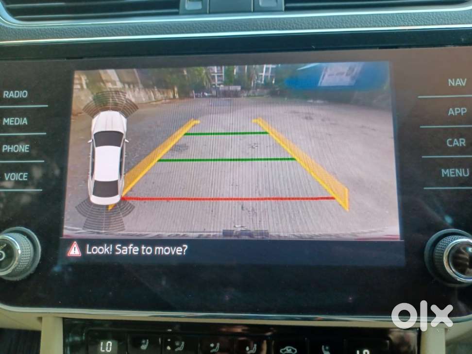 Skoda Superb Lk 1.8 Tsi At, 2019, Petrol