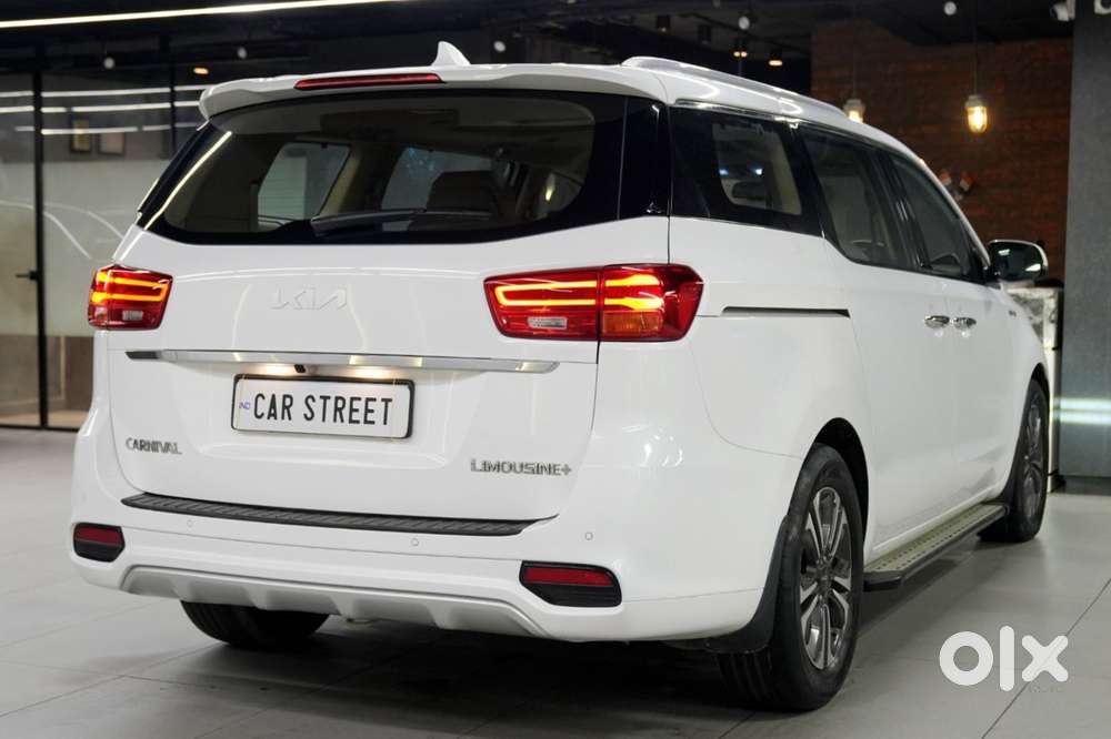 Kia Carnival Limousine, 2024, Diesel