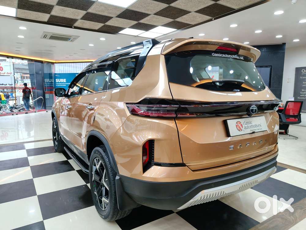 Tata Safari Accomplished Plus Dark Edition, 2024, Diesel