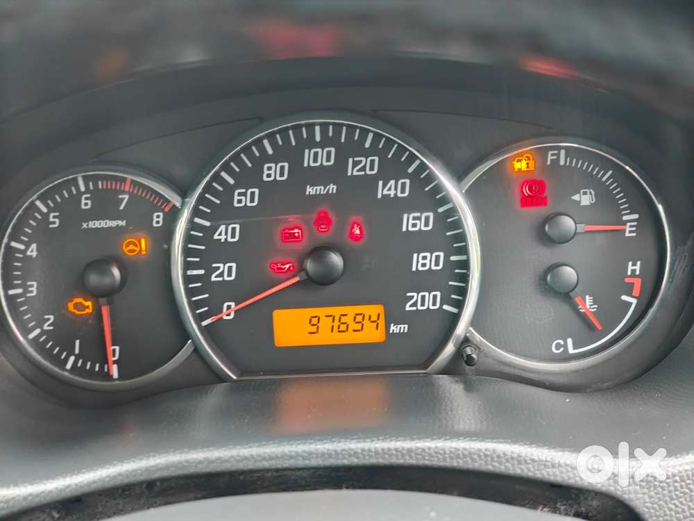 Maruti Suzuki Swift Dzire Vxi Optional, 2010, Petrol